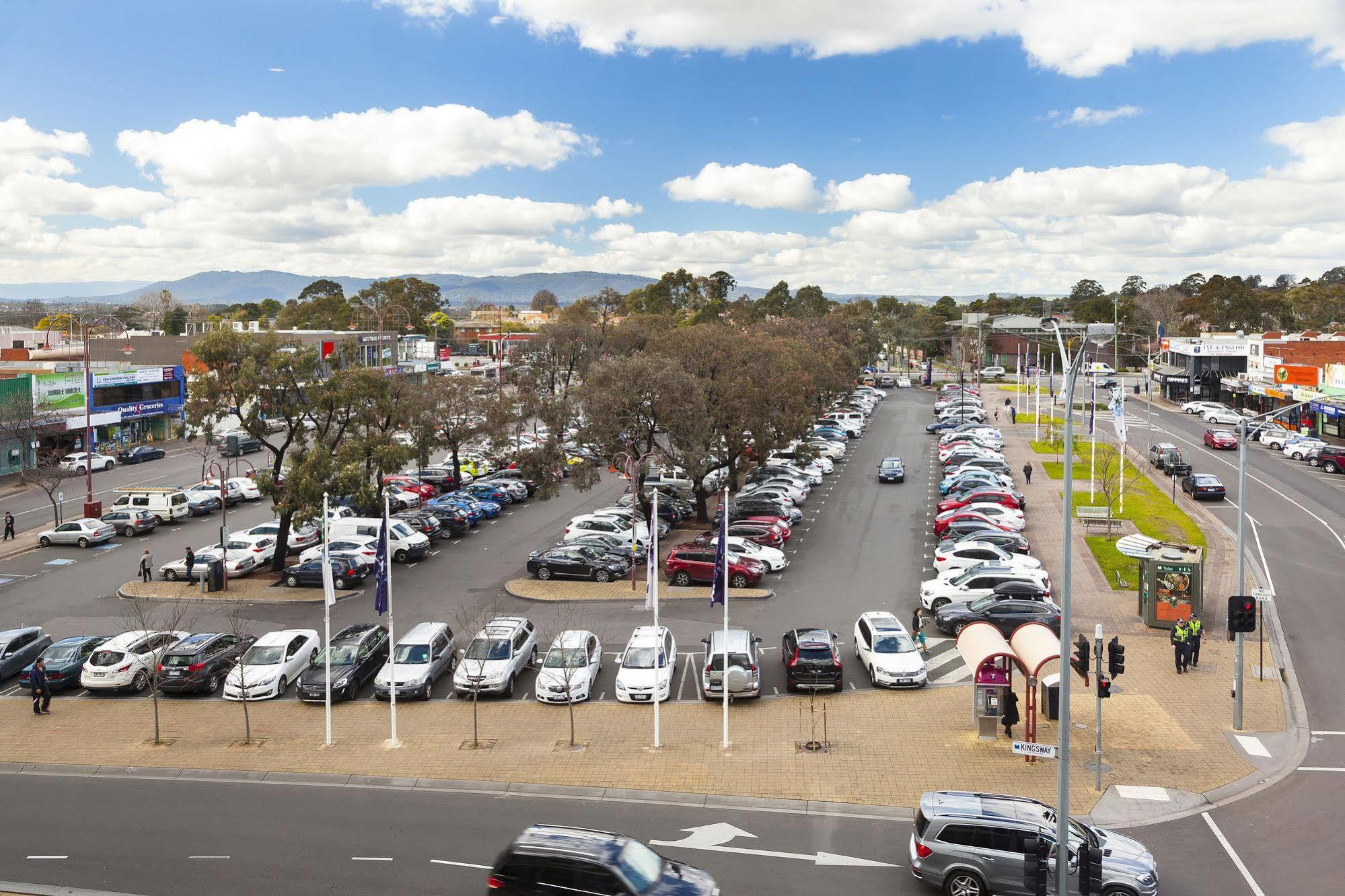 Park Avenue - Ikon Glen Waverley Esterno foto